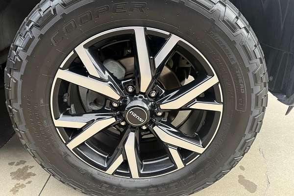 2019 Isuzu MU-X LS-T