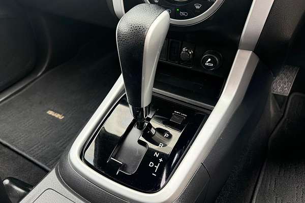 2019 Isuzu MU-X LS-T