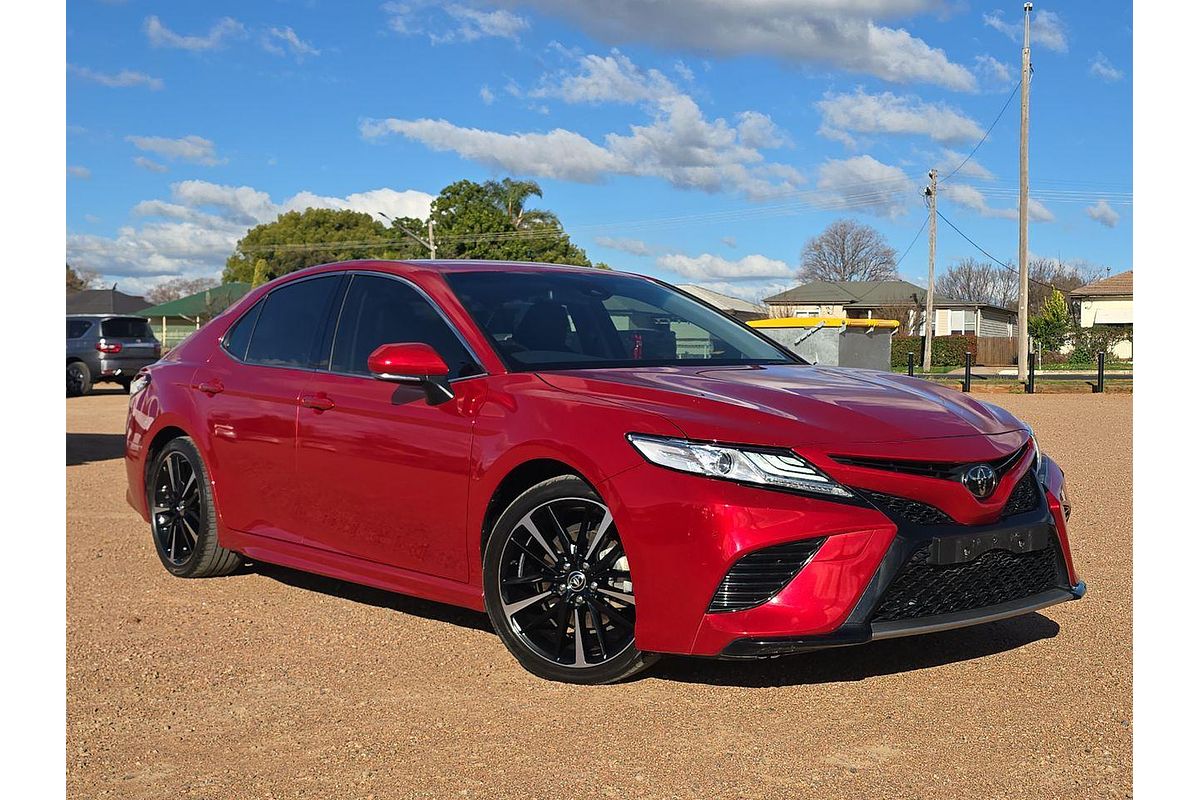 2020 Toyota Camry SX GSV70R