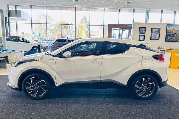 2023 Toyota C-HR Koba ZYX10R