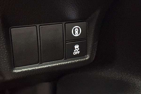 2022 Honda Civic VTi LX 11th Gen