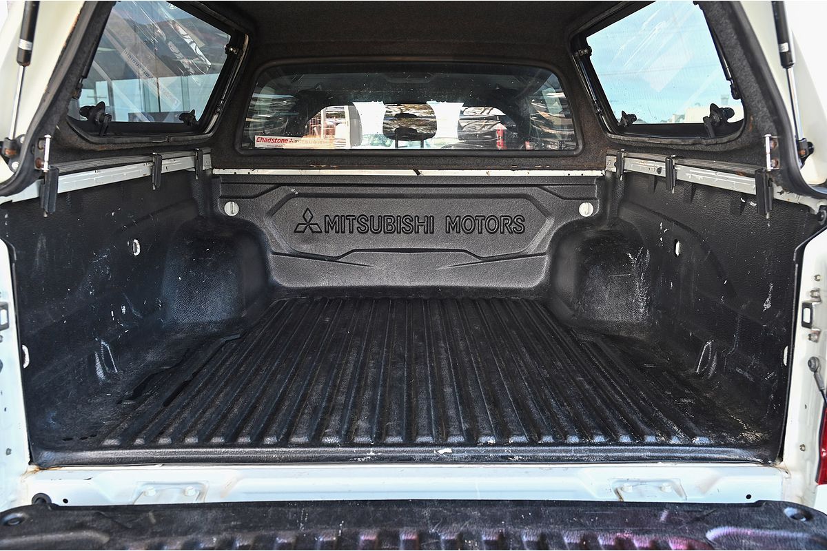 2019 Mitsubishi Triton GLS Premium MR 4X4