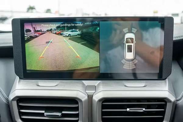 2025 LDV D90 Executive SV9A