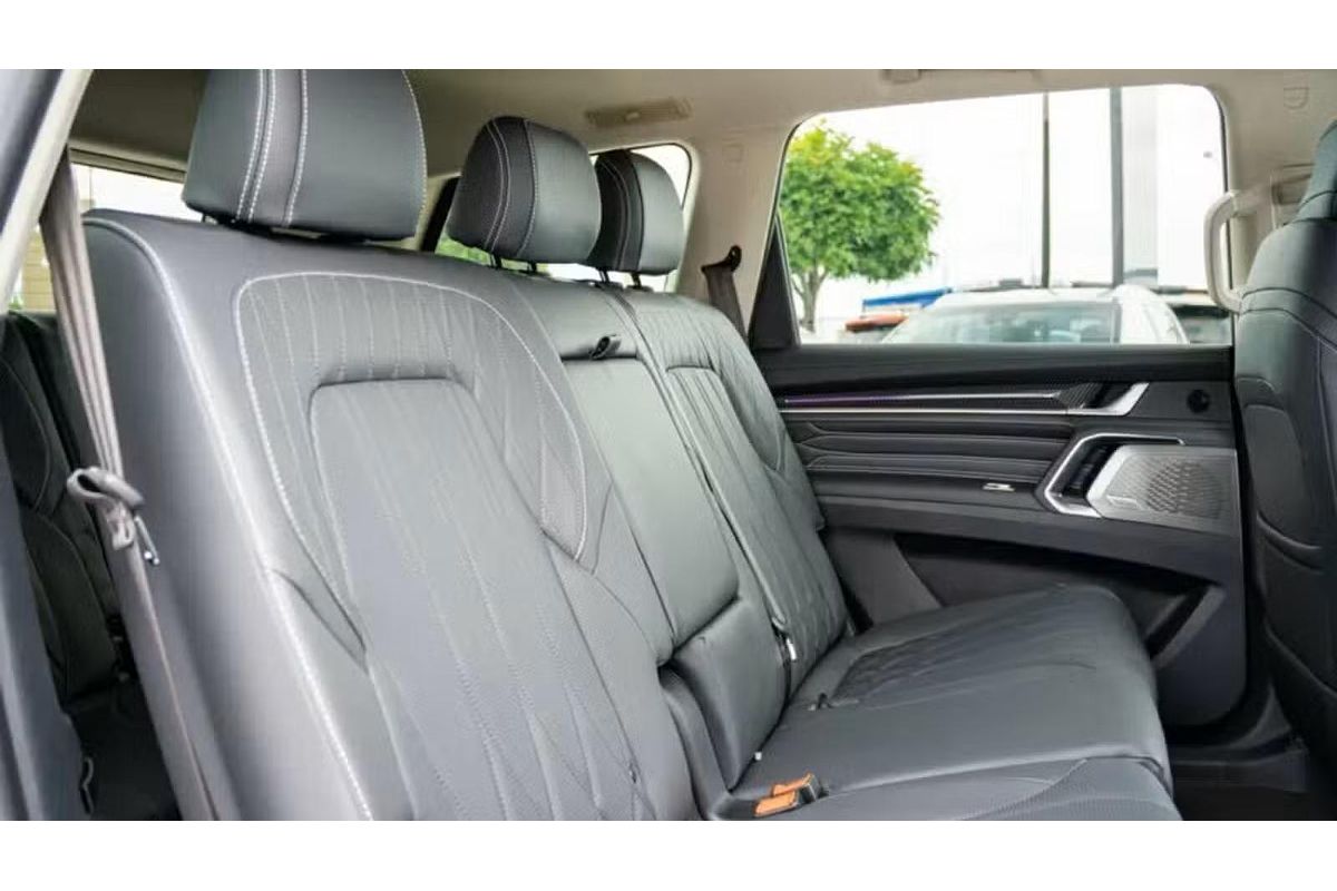 2025 LDV D90 Executive SV9A