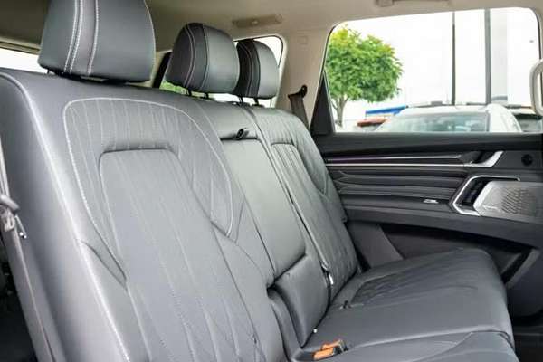 2025 LDV D90 Executive SV9A