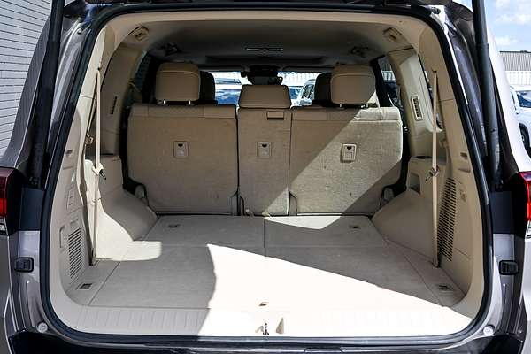2023 Toyota Landcruiser Sahara FJA300R