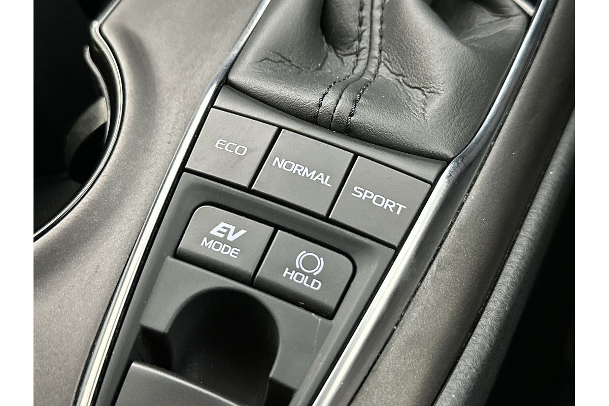 2024 Toyota Camry Ascent AXVH70R