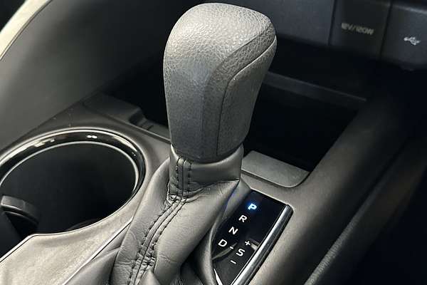 2024 Toyota Camry Ascent AXVH70R