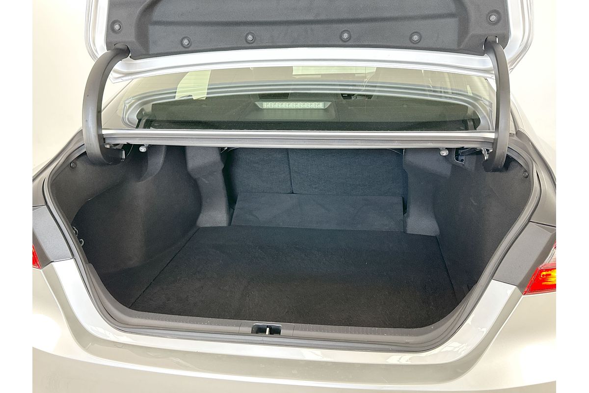 2024 Toyota Camry Ascent AXVH70R