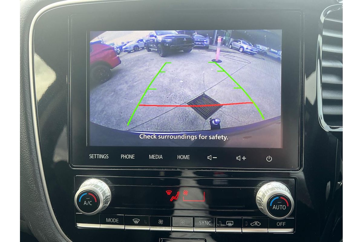 2021 Mitsubishi Outlander LS ZL