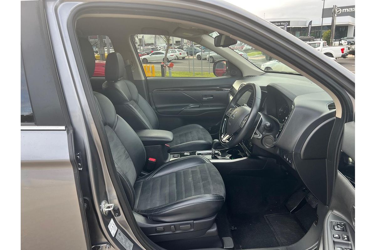2021 Mitsubishi Outlander LS ZL