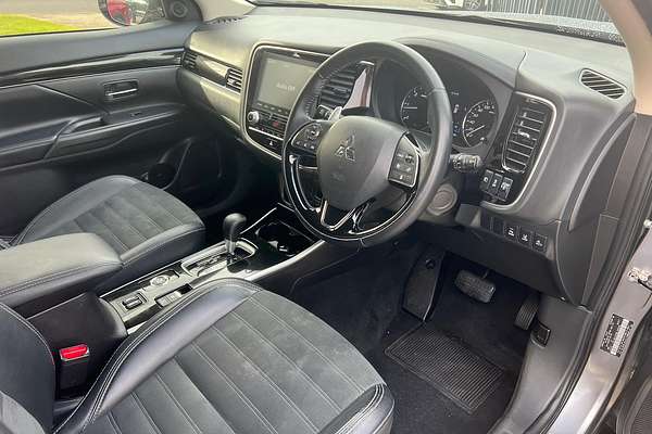 2021 Mitsubishi Outlander LS ZL
