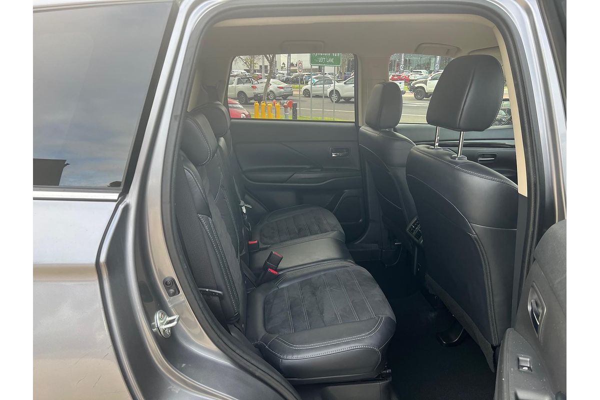 2021 Mitsubishi Outlander LS ZL