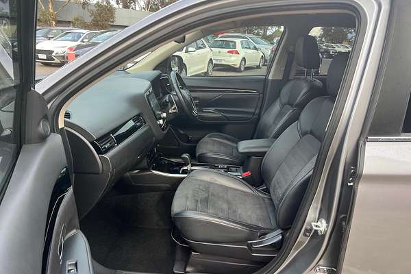 2021 Mitsubishi Outlander LS ZL