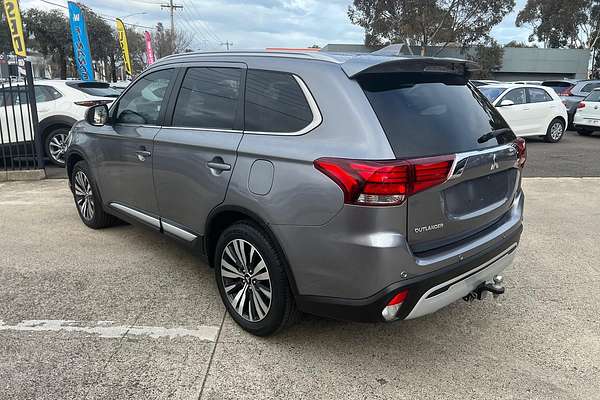 2021 Mitsubishi Outlander LS ZL