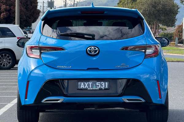 2019 Toyota Corolla ZR Hybrid ZWE211R
