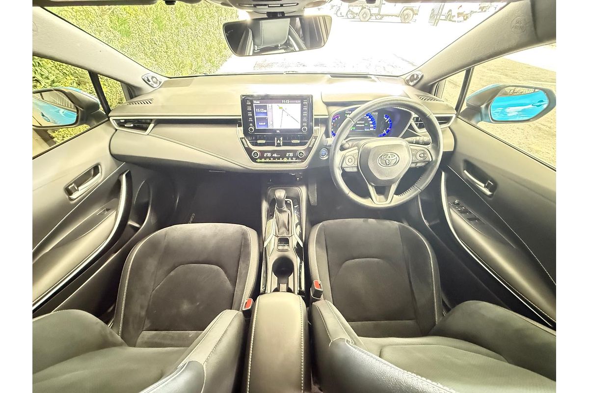 2019 Toyota Corolla ZR Hybrid ZWE211R