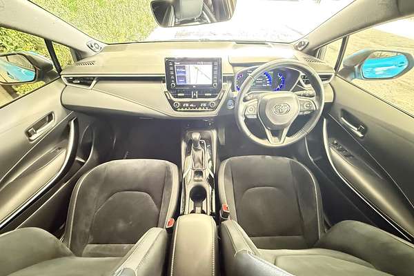 2019 Toyota Corolla ZR Hybrid ZWE211R