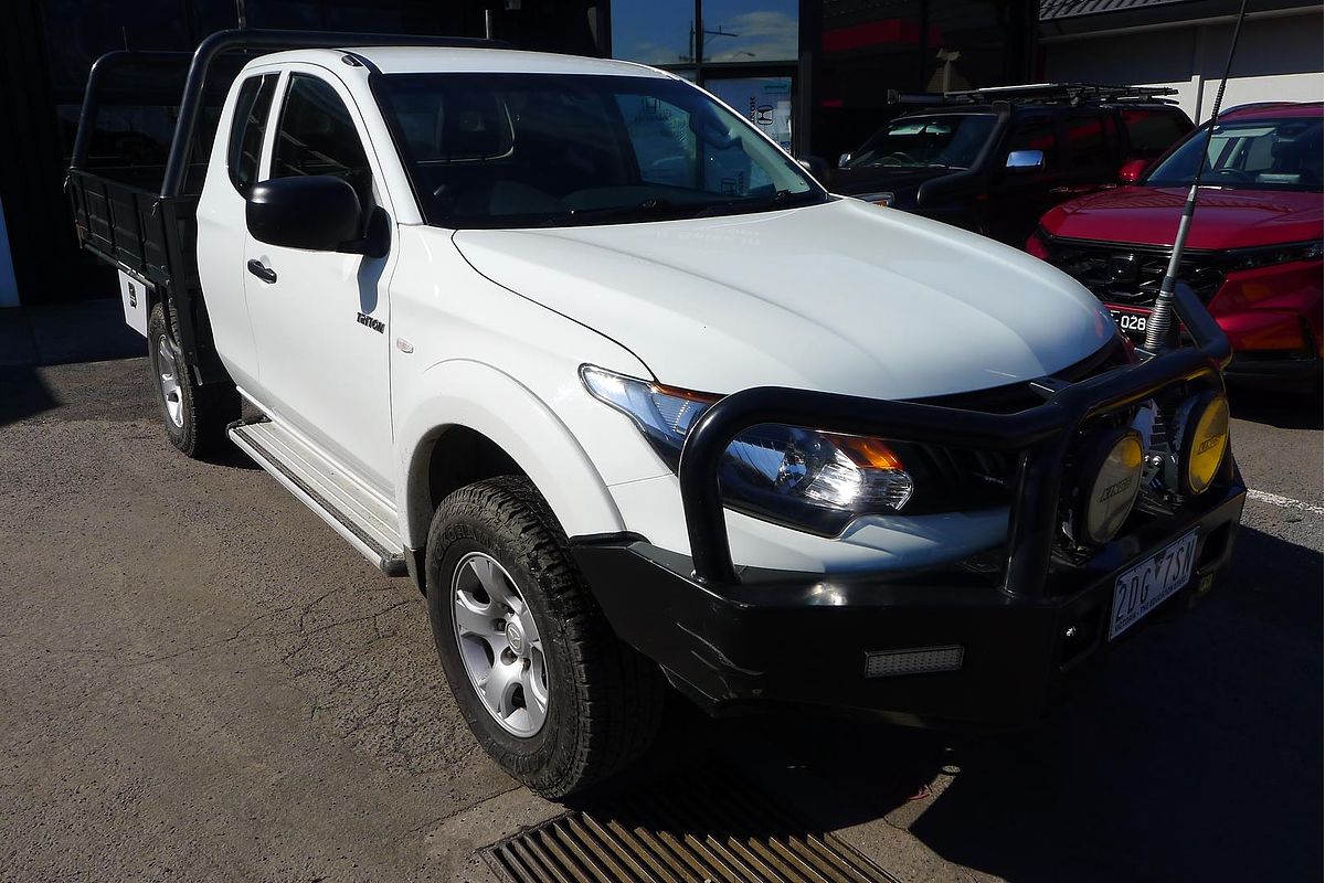 2016 Mitsubishi Triton GLX MQ 4X4