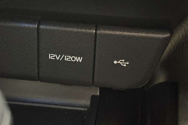 2023 Toyota Camry Ascent AXVH70R