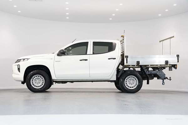 2021 Mitsubishi Triton GLX MR 4X4