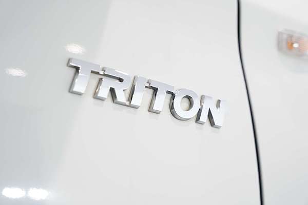 2021 Mitsubishi Triton GLX MR 4X4