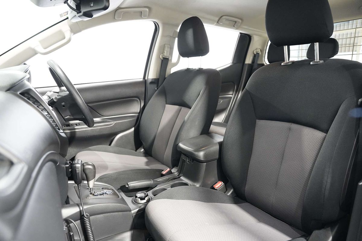 2021 Mitsubishi Triton GLX MR 4X4
