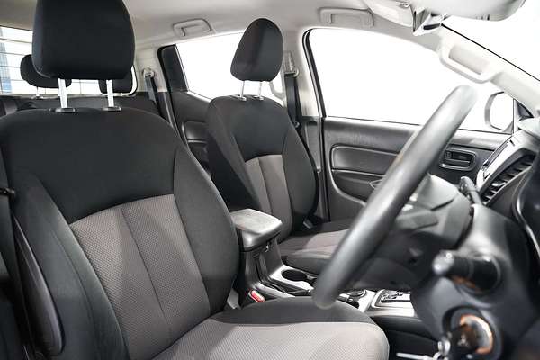 2021 Mitsubishi Triton GLX MR 4X4