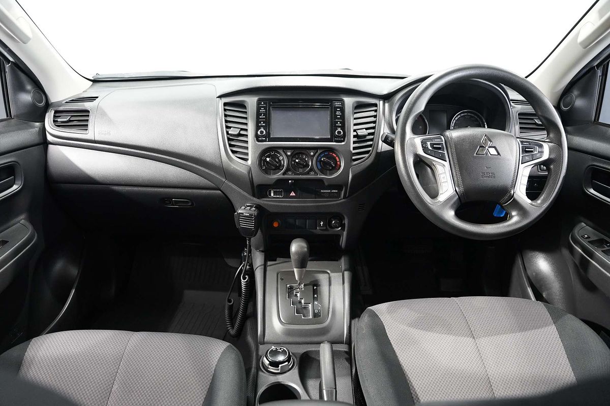 2021 Mitsubishi Triton GLX MR 4X4