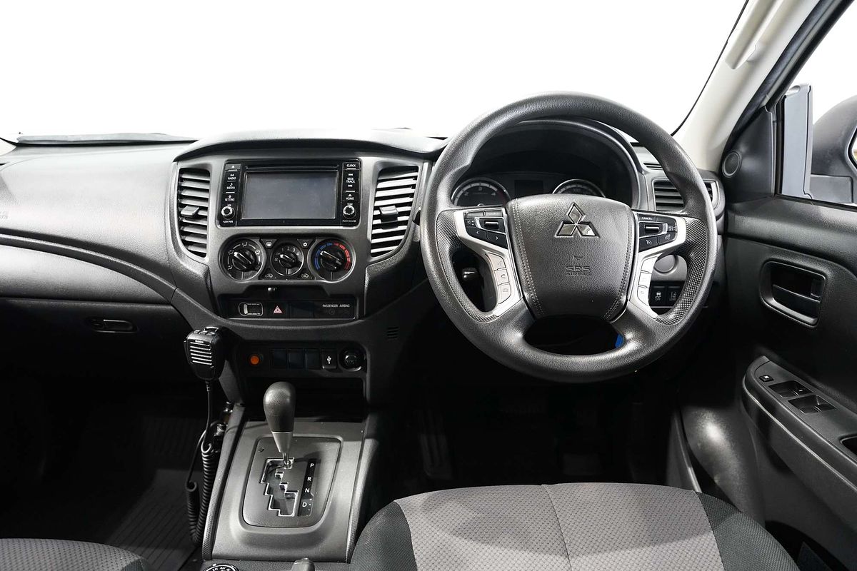 2021 Mitsubishi Triton GLX MR 4X4