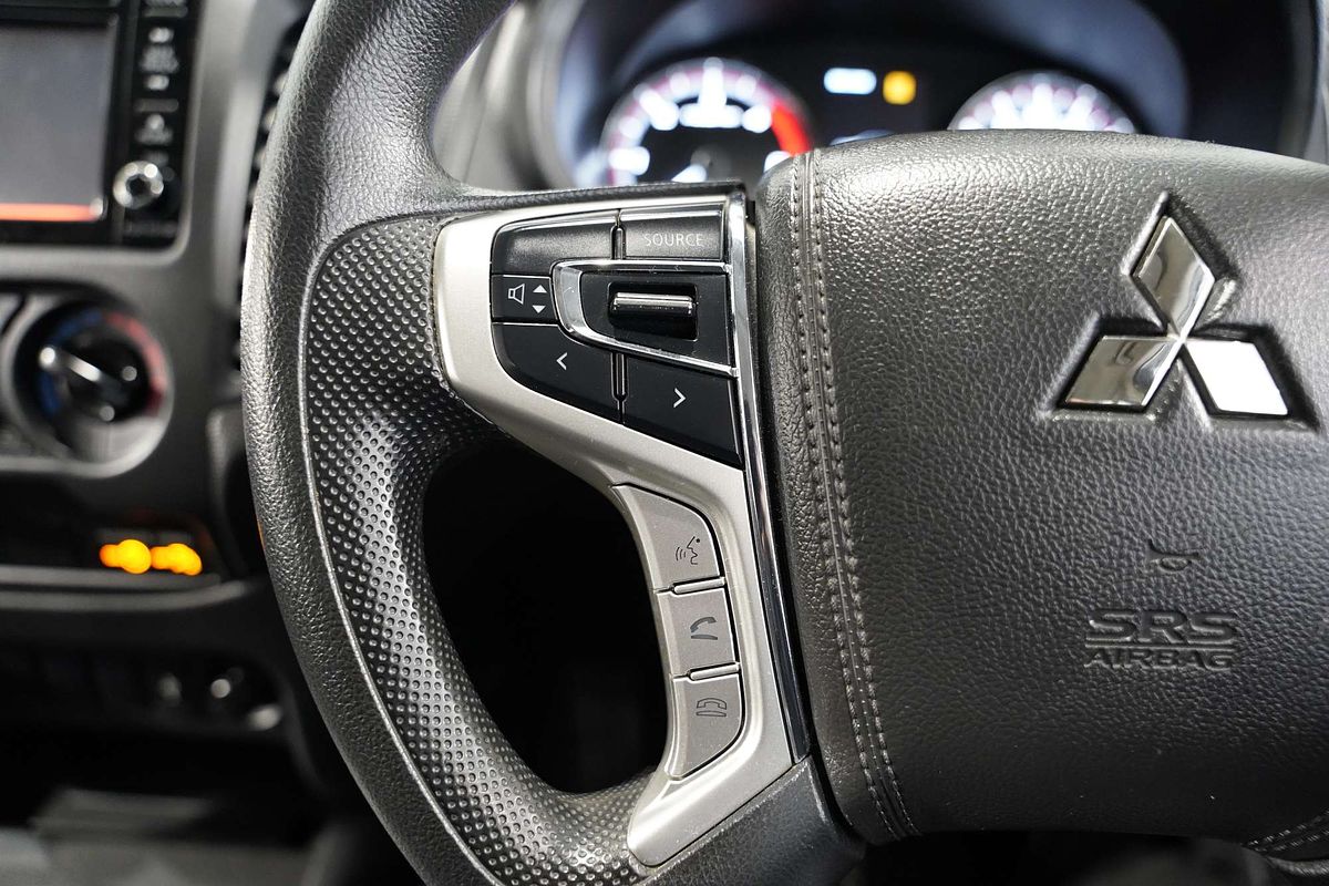 2021 Mitsubishi Triton GLX MR 4X4