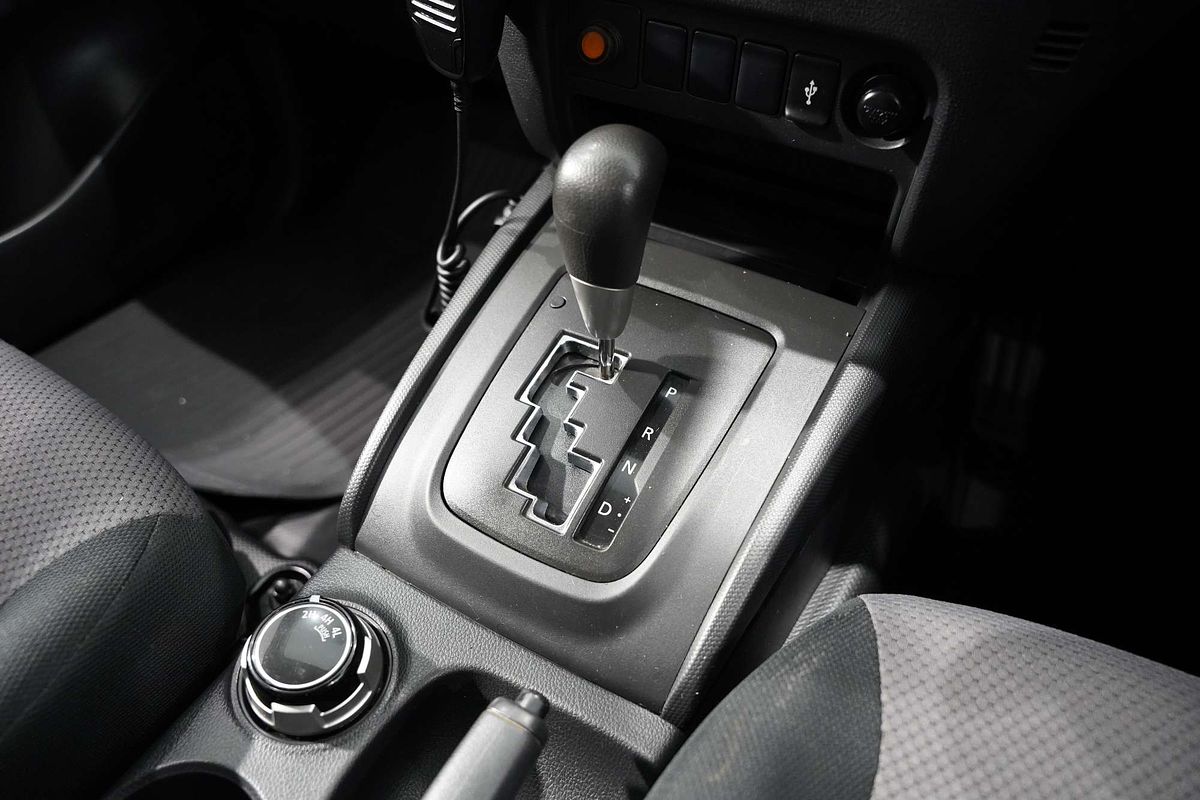 2021 Mitsubishi Triton GLX MR 4X4