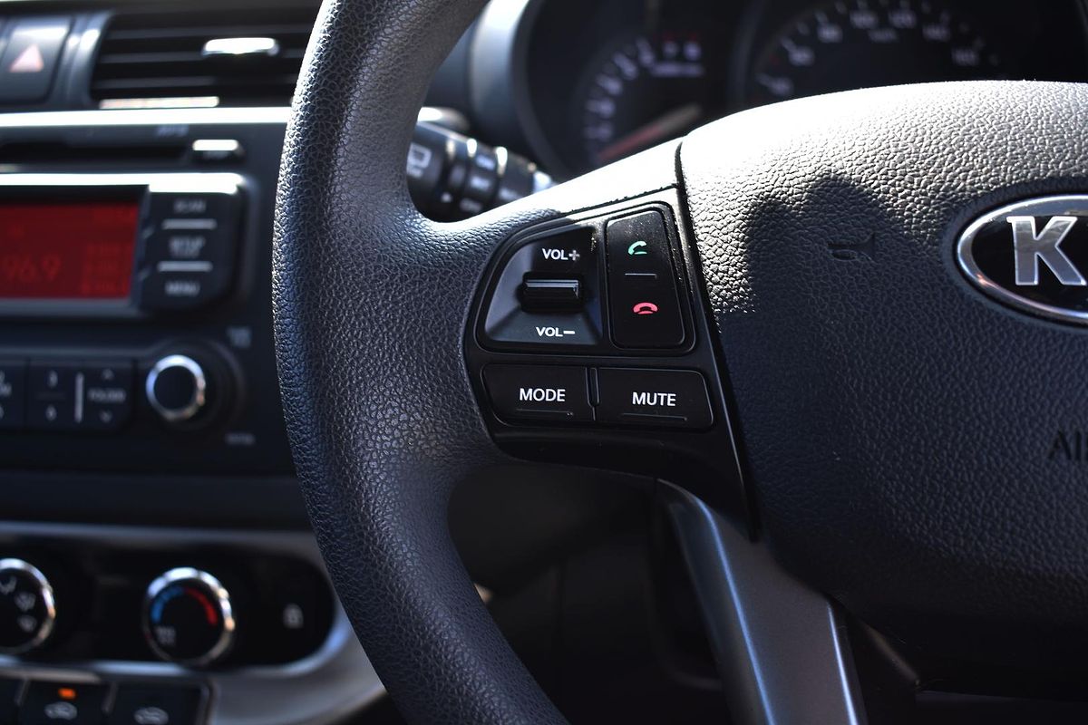 2013 Kia Rio S UB