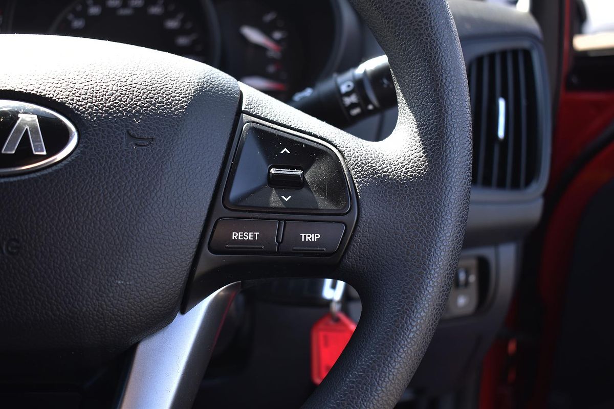2013 Kia Rio S UB