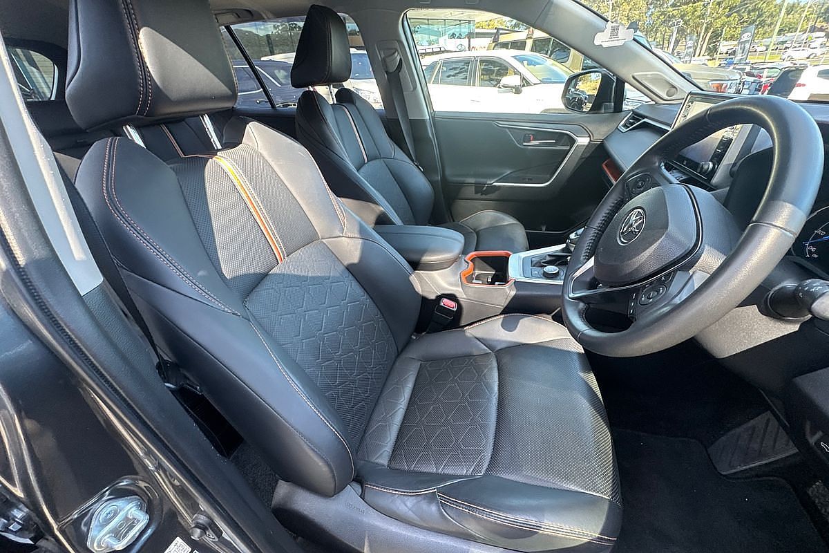2022 Toyota RAV4 Edge AXAH54R