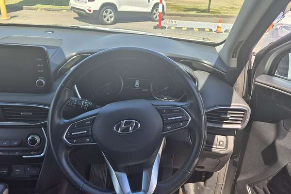 2022 Hyundai Santa Fe  TM.V4