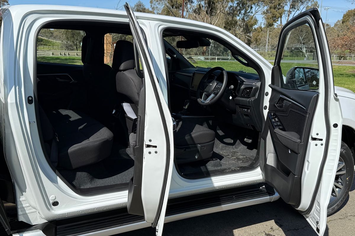 2025 Isuzu D-MAX LS-U 4X4