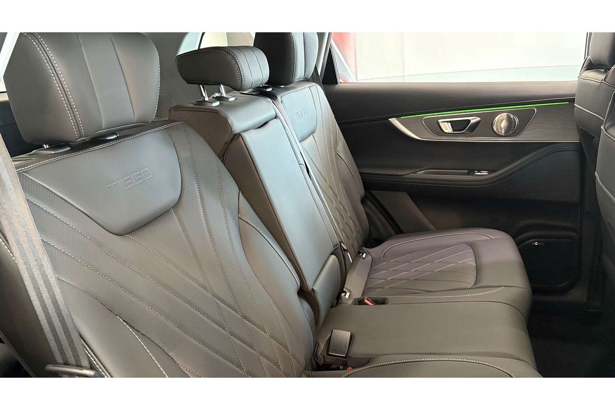 2025 Chery Tiggo 8 Pro Max Urban