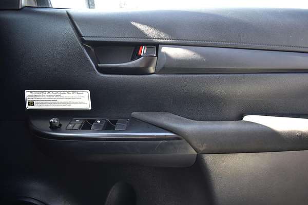 2021 Toyota Hilux SR GUN126R 4X4