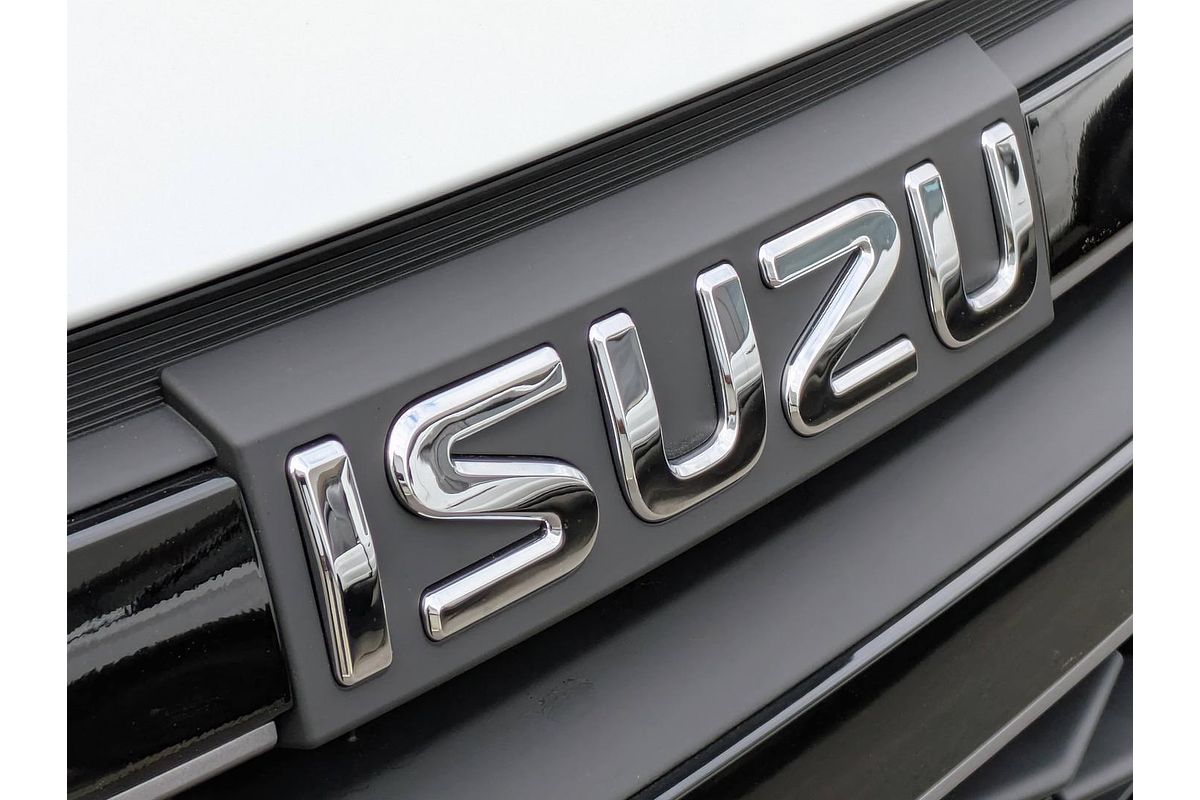 2025 Isuzu D-MAX LS-M 4X4