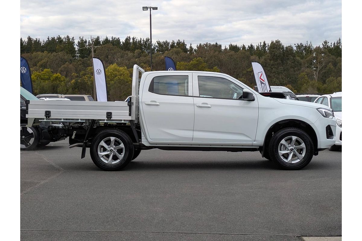 2025 Isuzu D-MAX LS-M 4X4