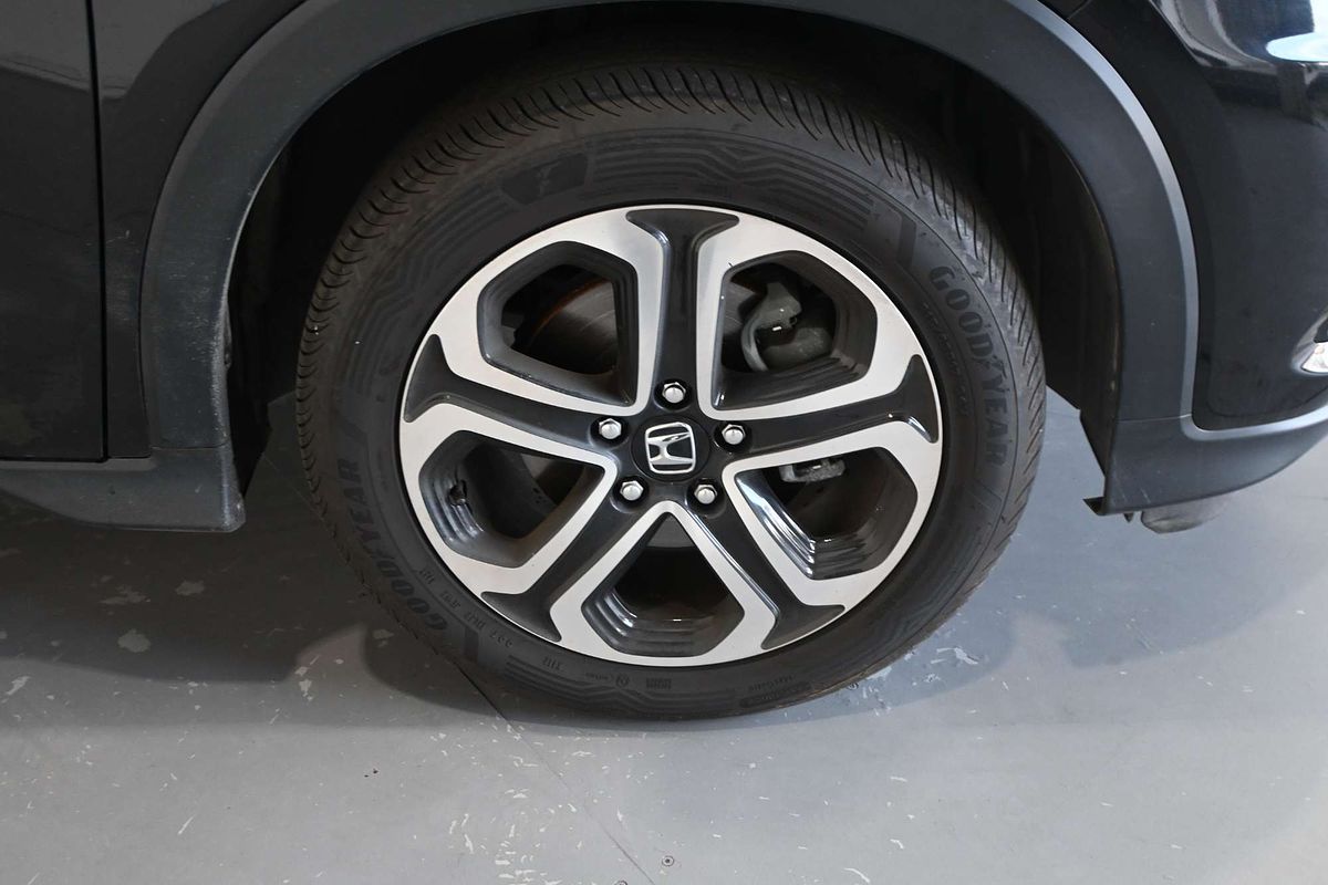2021 Honda HR-V VTi-LX MY21