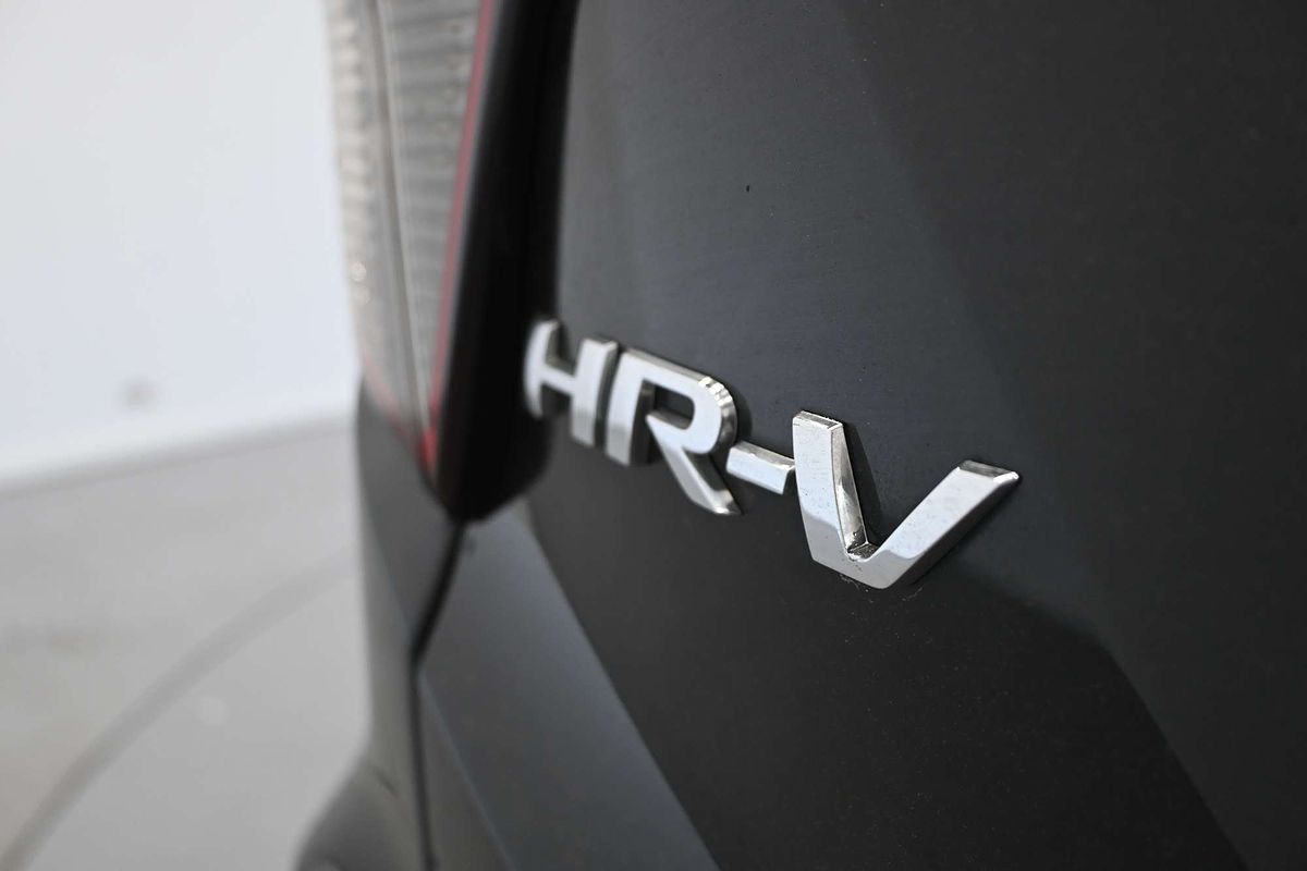 2021 Honda HR-V VTi-LX MY21