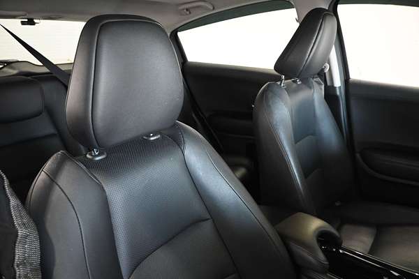 2021 Honda HR-V VTi-LX MY21
