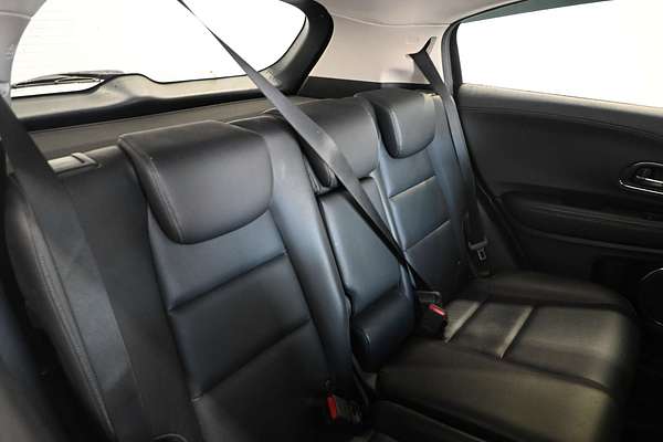 2021 Honda HR-V VTi-LX MY21