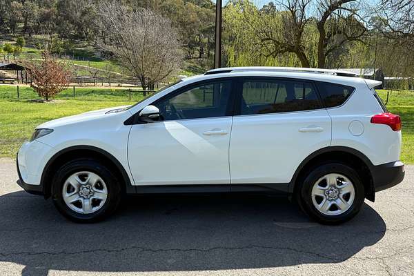 2014 Toyota RAV4 GX ASA44R