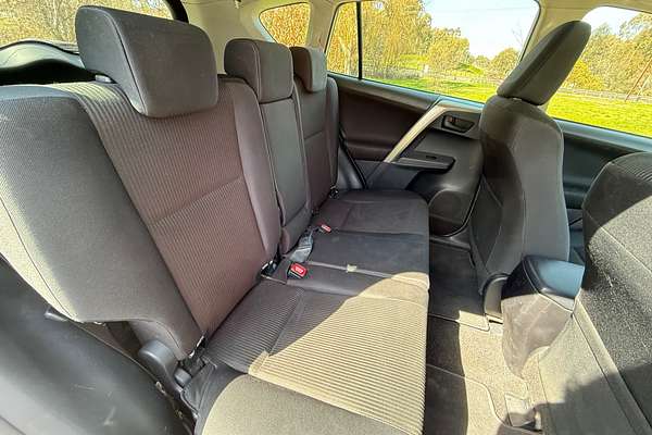 2014 Toyota RAV4 GX ASA44R