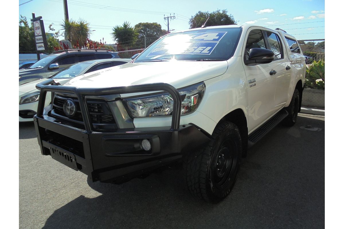 2020 Toyota Hilux SR GUN126R 4X4