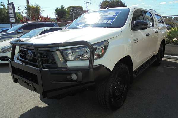 2020 Toyota Hilux SR GUN126R 4X4