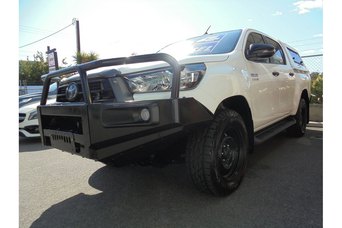 2020 Toyota Hilux SR GUN126R 4X4